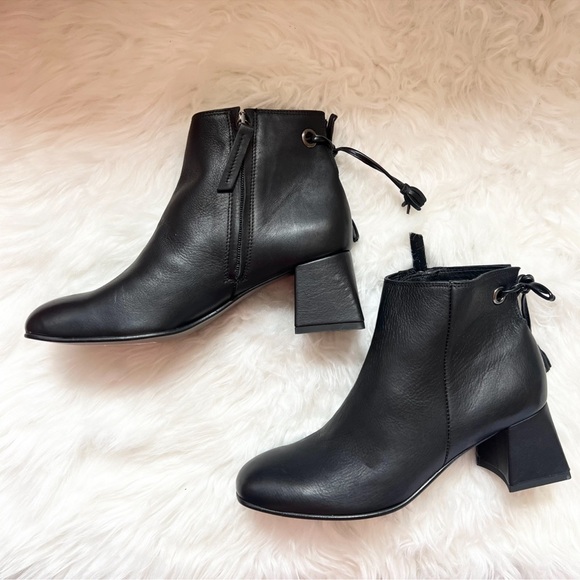 New! ELENA Square Heel Ankle Leather Booties - Picture 5 of 8
